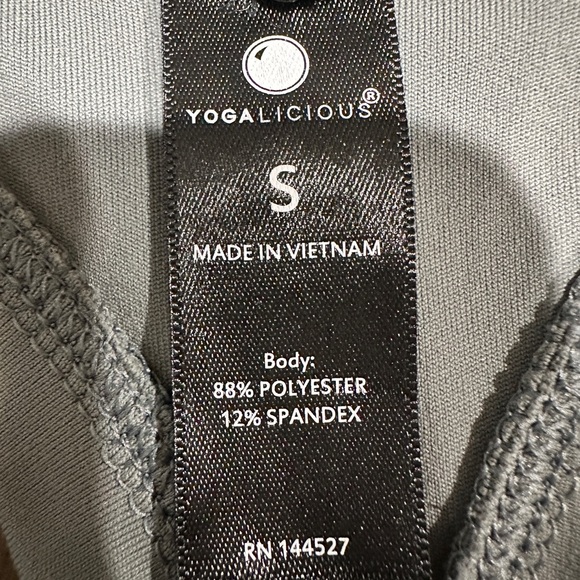 Yogalicious Racerback Tank Top Size Small Light Green - Picture 3 of 6